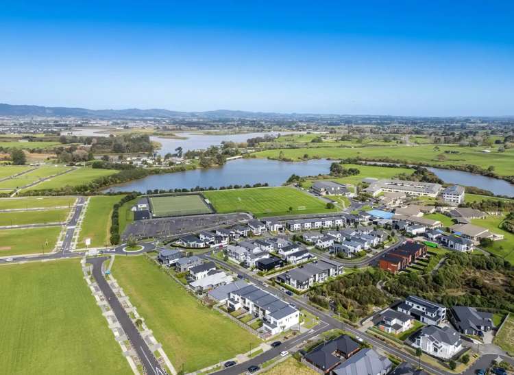 1 Ockhams Street Karaka_8