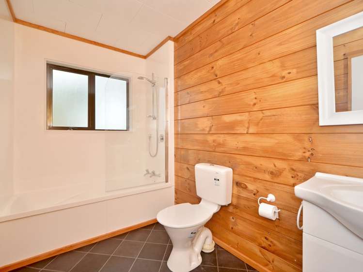 72 Victoria Street Carterton_7