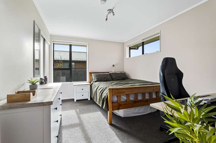 69 Murray Avenue Hawera_16