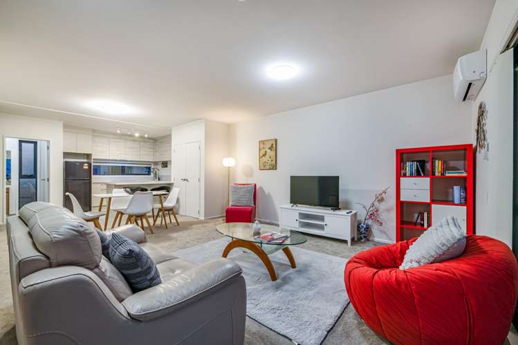 6/43B Waimumu Road Massey_2