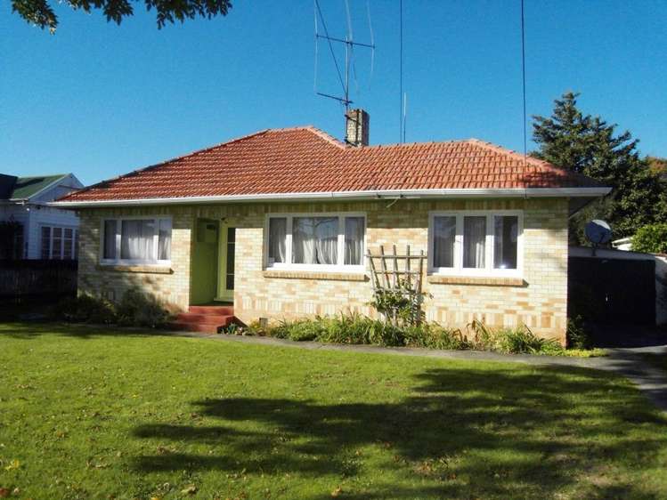 90 Wellington Street Hamilton East_0