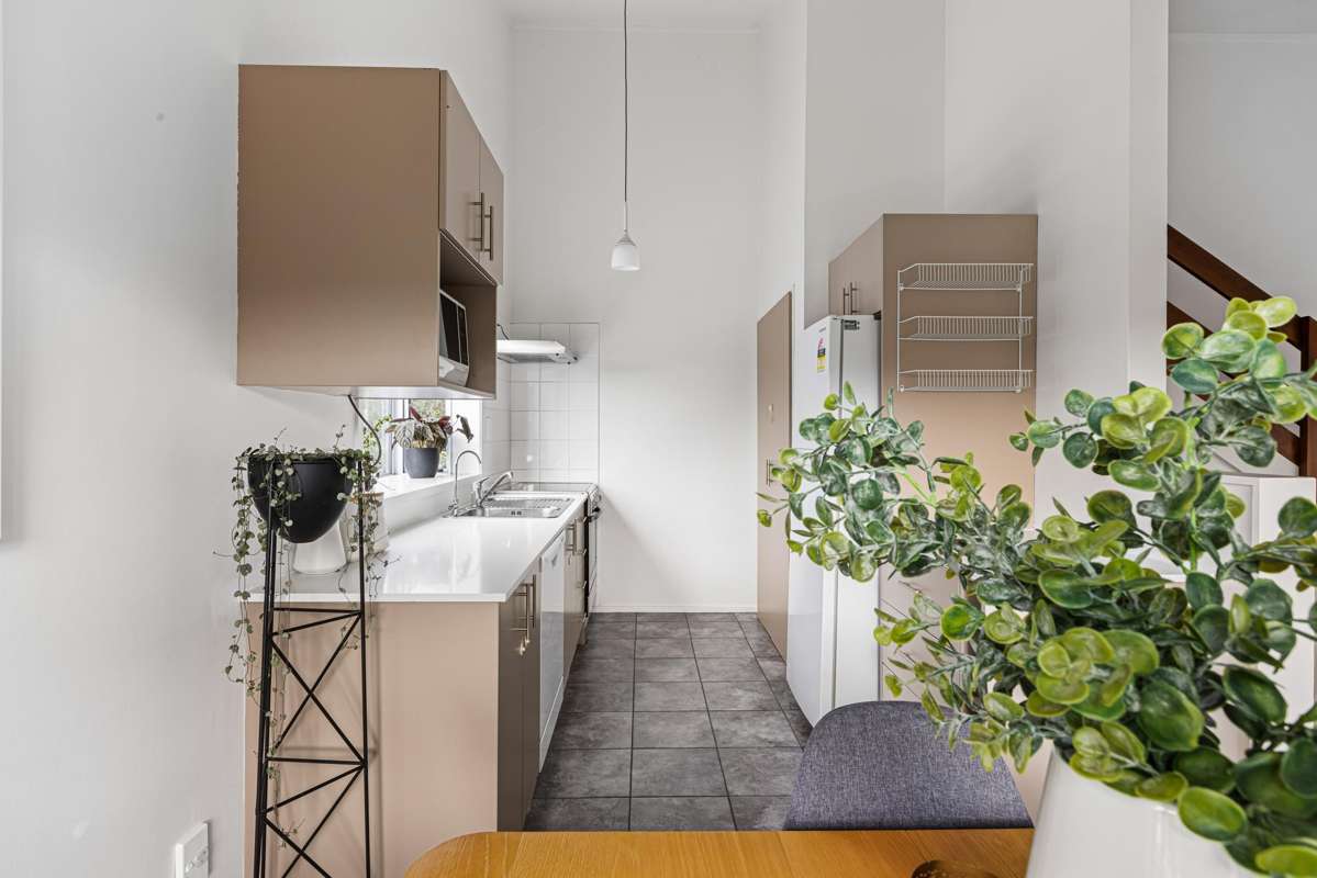 2/30a Glenvar Road_1