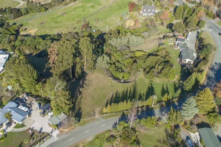 346 Old Coach Road Upper Moutere_24