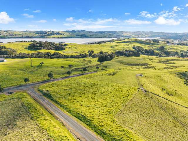 6 Country Heights Terrace Kaiwaka_1