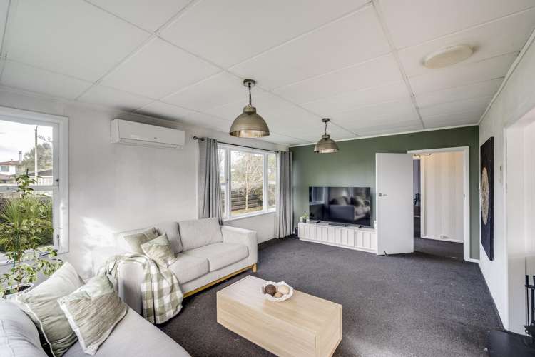1214 Willowpark Road North_2