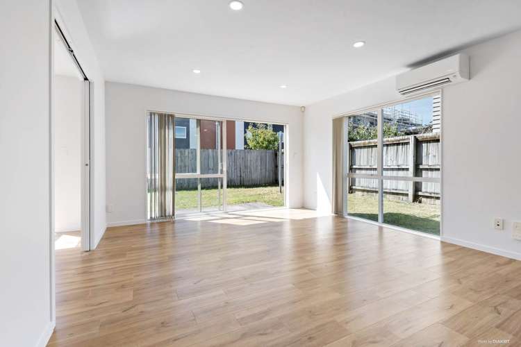 17 Merlot Way Te Atatu South_5