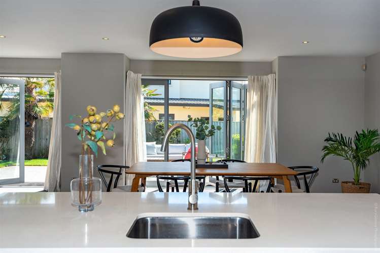 12 Torrey Pines Waimairi Beach_15