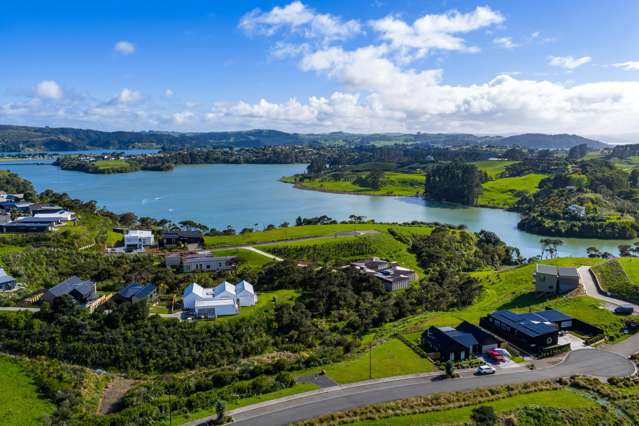 13 Ruruhi Street Raglan_4