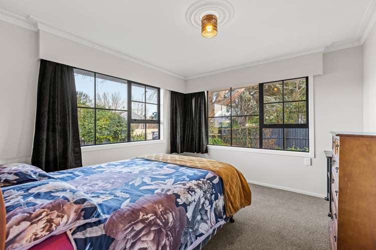 24 Heathglen Avenue Parklands_11