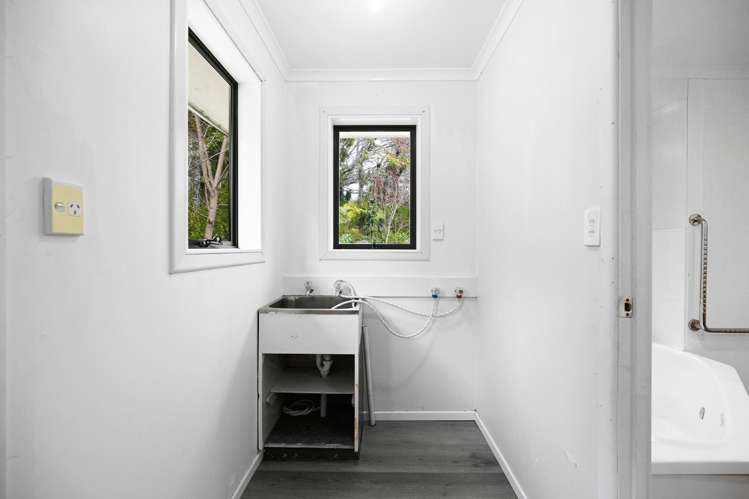 33 Frederick Drive Dinsdale_16