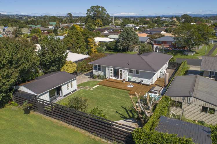 9 Sunset Crescent Maungatapu_3