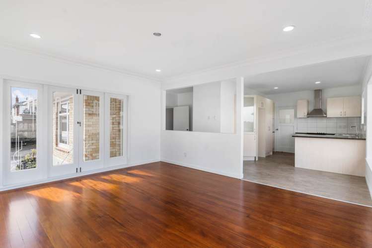 440 Hillsborough Road Mount Roskill_11