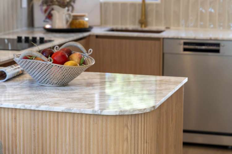 112F Beach Road Te Atatu Peninsula_9