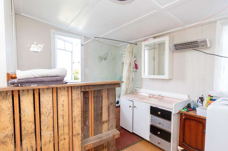 21 Makumaku Road Kerepehi_15