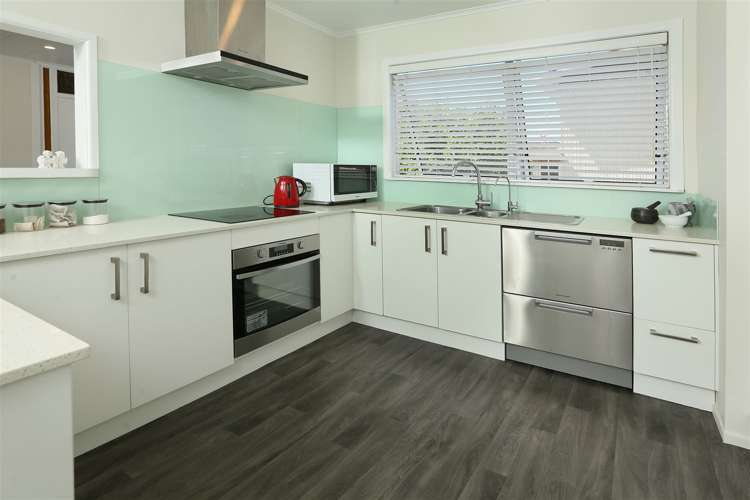 35 Parrs Cross Road Henderson_6