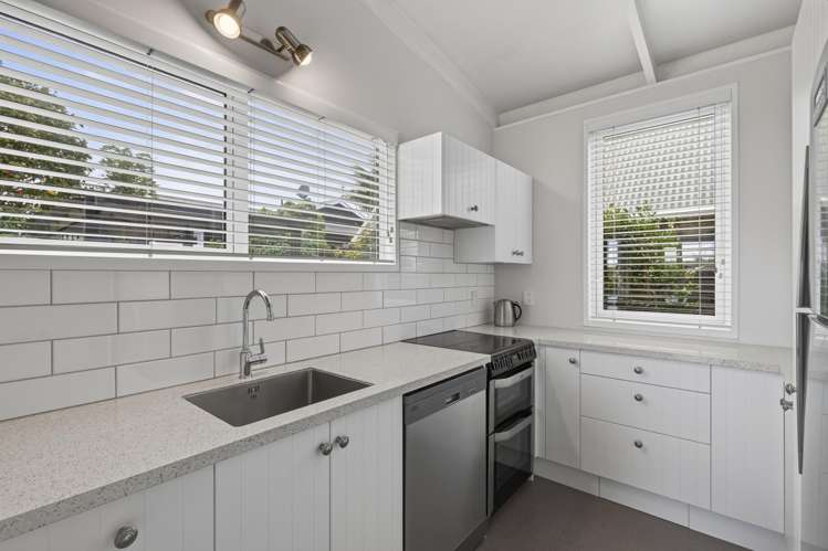 87 Dorset Avenue Lynmouth_4