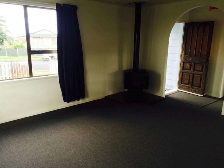 57 Sharland Avenue Manurewa_14