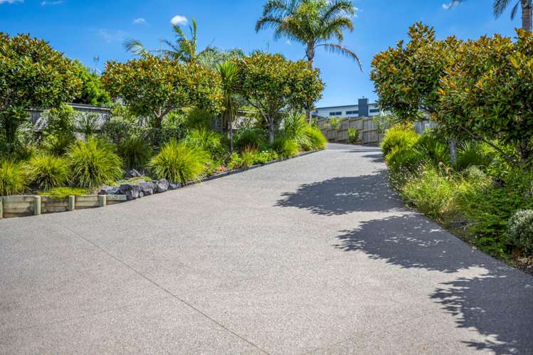 7 Intrepid Crescent Beachlands_39