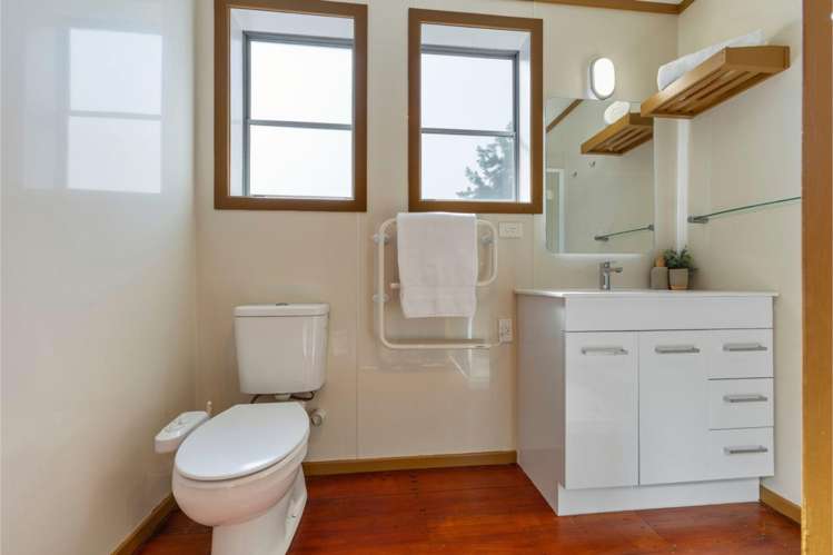 303a Devon Street West New Plymouth_6