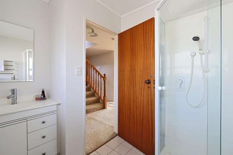 1a Reeve Drive Havelock North_12