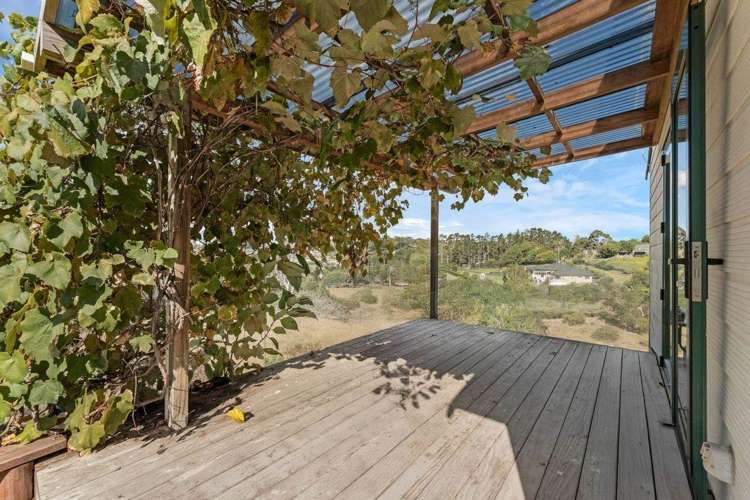 23 Murphys Road Totara Park_3