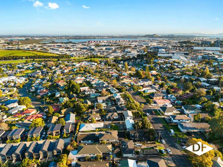 46 Commissariat Road Mount Wellington_34