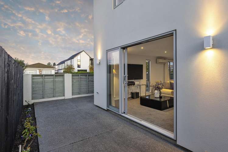 1/27 Sherborne Street_4