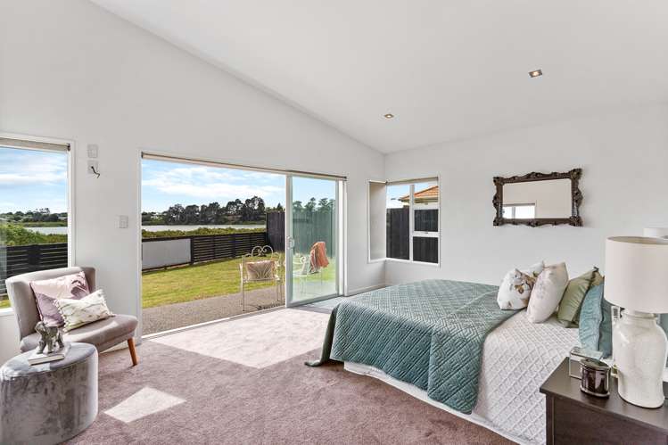 22 Stranraer Crescent Wattle Downs_11