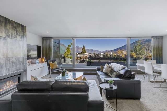 - Penthouse 4/22 Hallenstein Street Queenstown_1