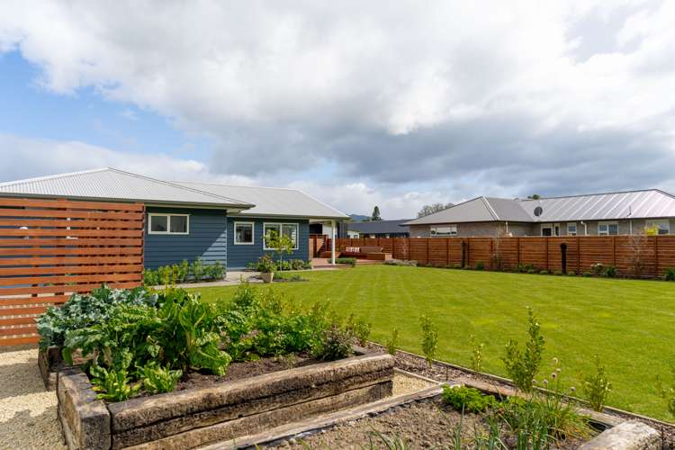 2 James Kidd Place Greytown_17