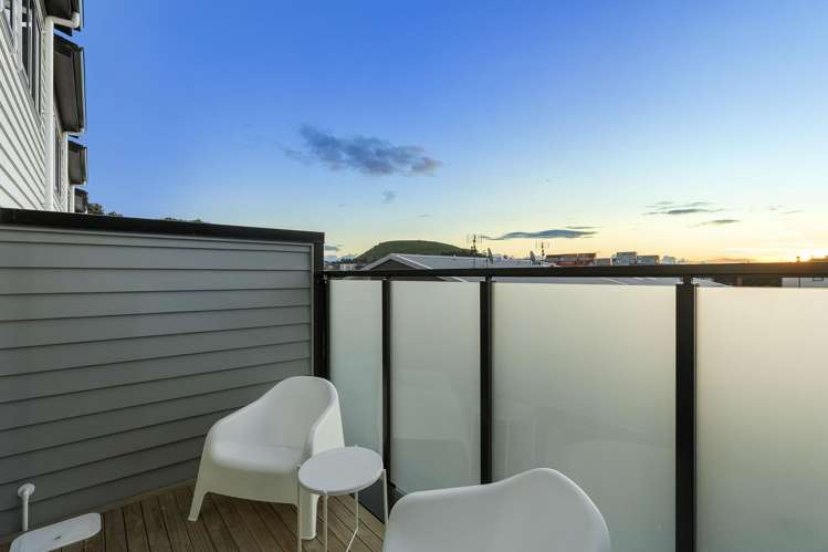 2A Taratoa Street Point England_10