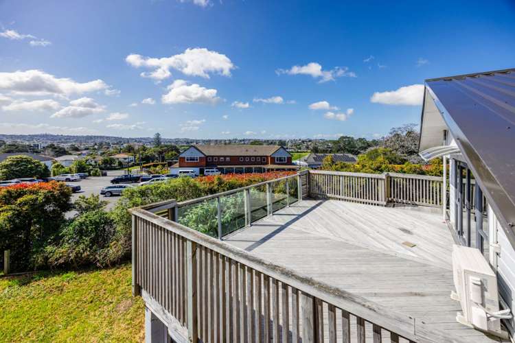 64 Astley Avenue New Lynn_20