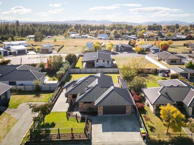 22 Irishman Drive Twizel_21