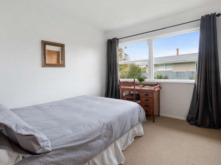 8 Hale Street Blenheim Central_11