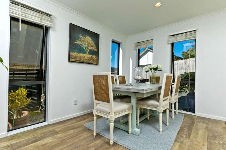 2/31 Orwell Road Greenhithe_8