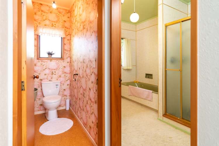 14 Kirkway Raumati Beach_22