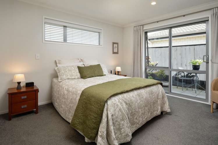 9 Korari Grove Redwoodtown_6