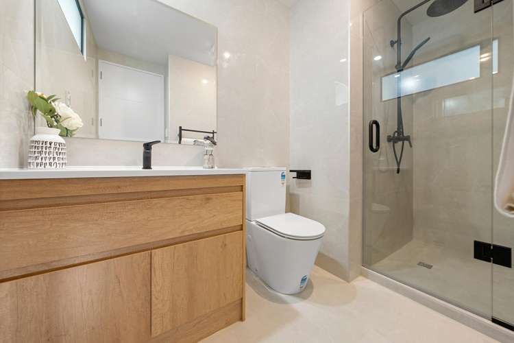8b Claridge Street Glen Eden_10