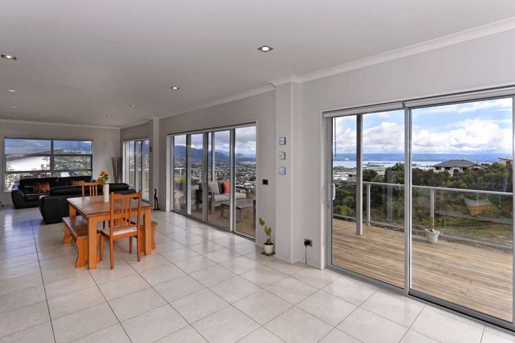 372 Princes Drive Britannia Heights_17