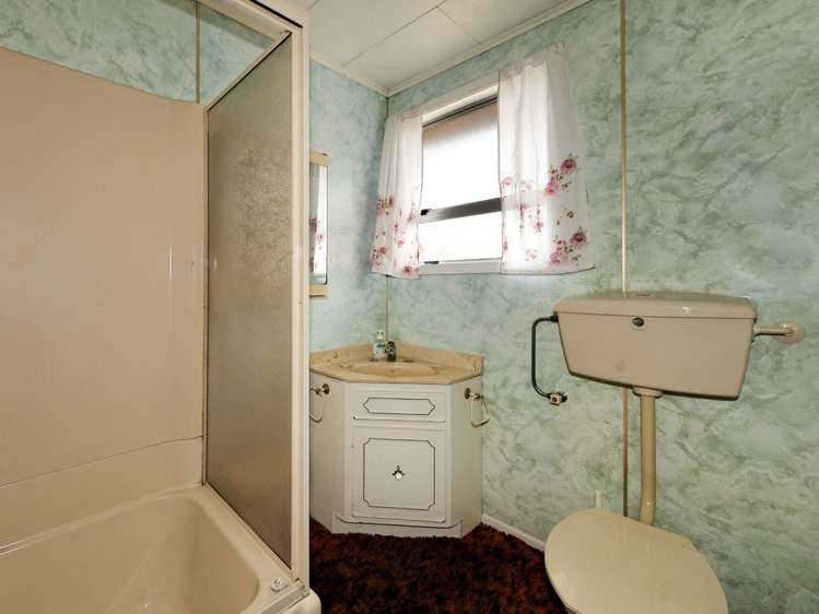 15 Kotuku Street Te Atatu Peninsula_13