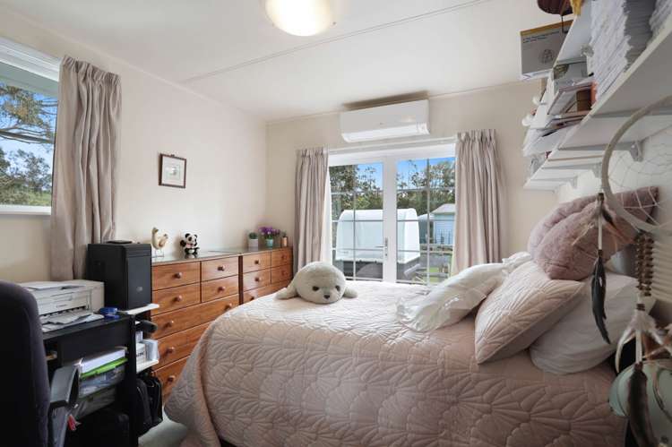 1102 Peak Road Waikoukou Valley_16