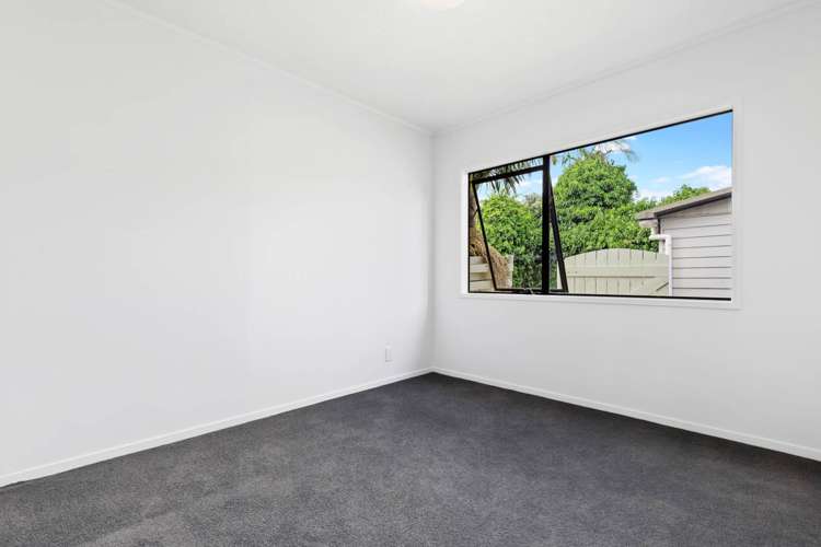 9 Oreti Place Clover Park_10