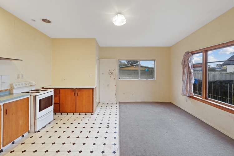 3 Defoe Place Waltham_8