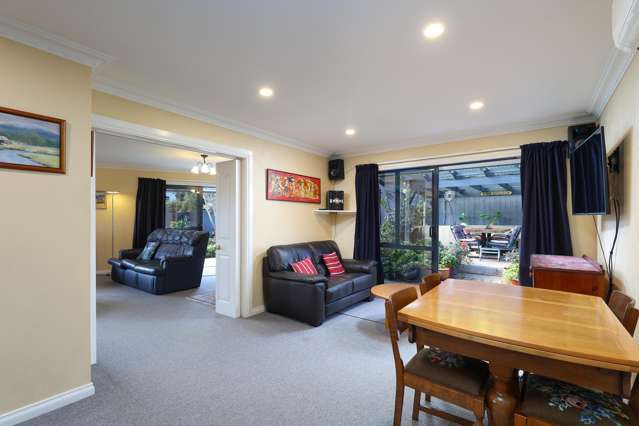 11 Idesia Grove Richmond_2