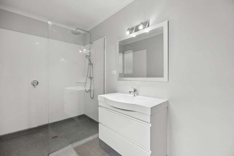 91 Barr Street Kenmure_14