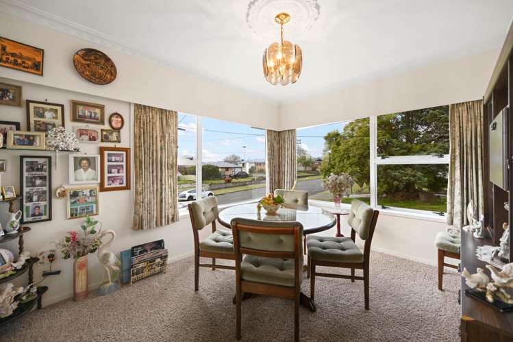 585 Fairview Road_5