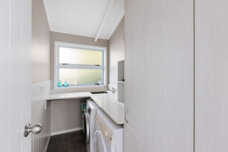 30 Churchill Road Judea_34