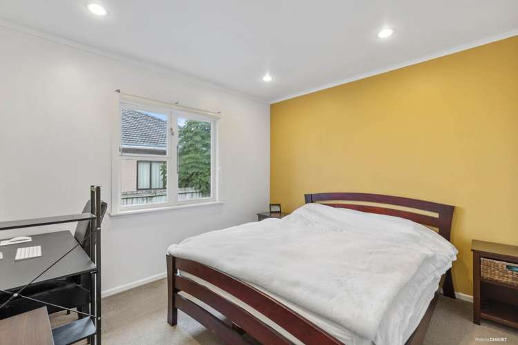 2/191 Onewa Road Birkenhead_10