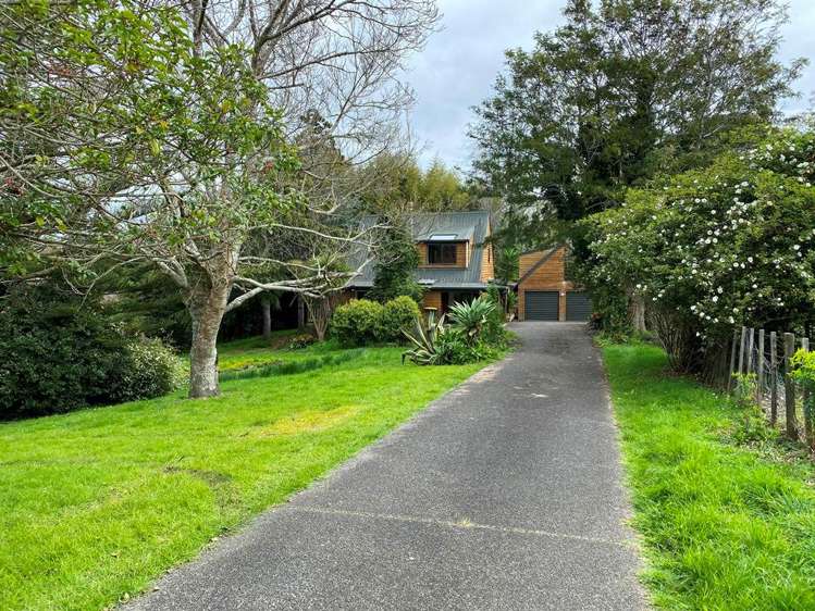 321 Redoubt Road Totara Park_19