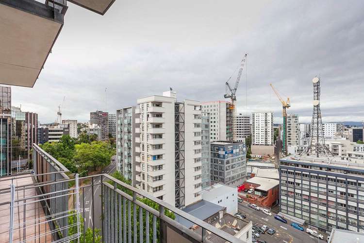 10B/82 Wakefield Street City Centre_13